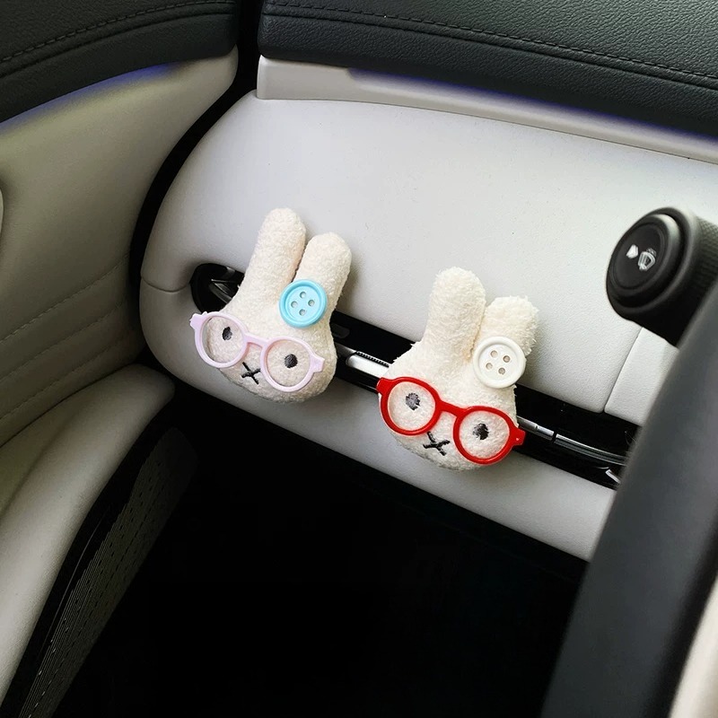 Uroczy Królik w Okularach Klip – Car Air Freshener Vent recenzja i cena